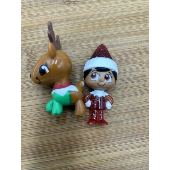 Elf on the Shelf Mini Merry Collectible Figures Lot of 2 Toys Mini Figures Decor - Picture 5 of 7